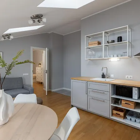 アパート Cozy Top-floor In Centre *